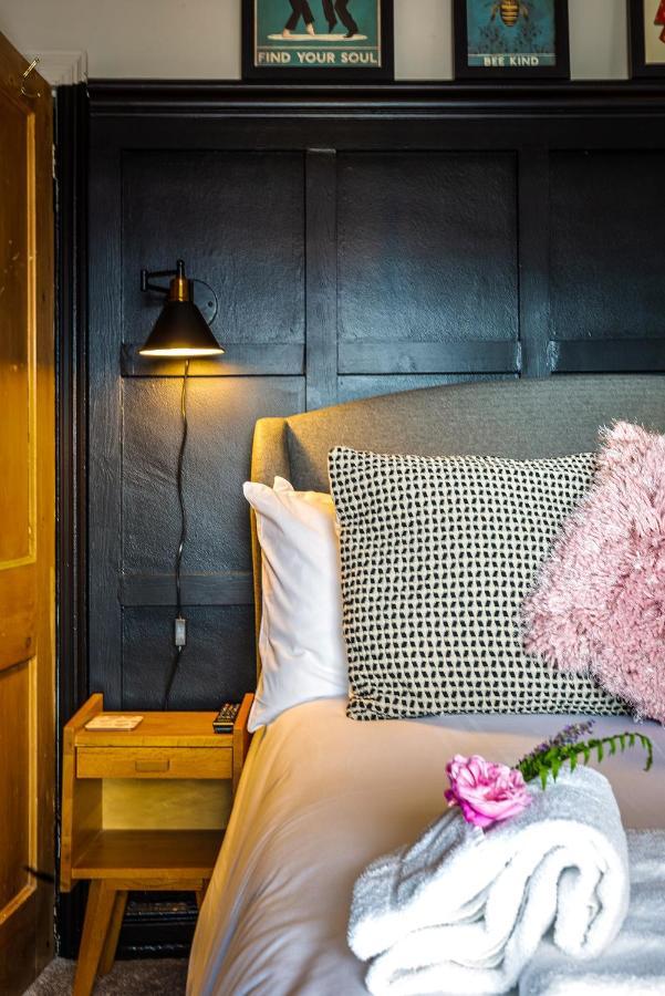 Stylish Romantic Country Escape Near Chester Christleton Eksteriør billede