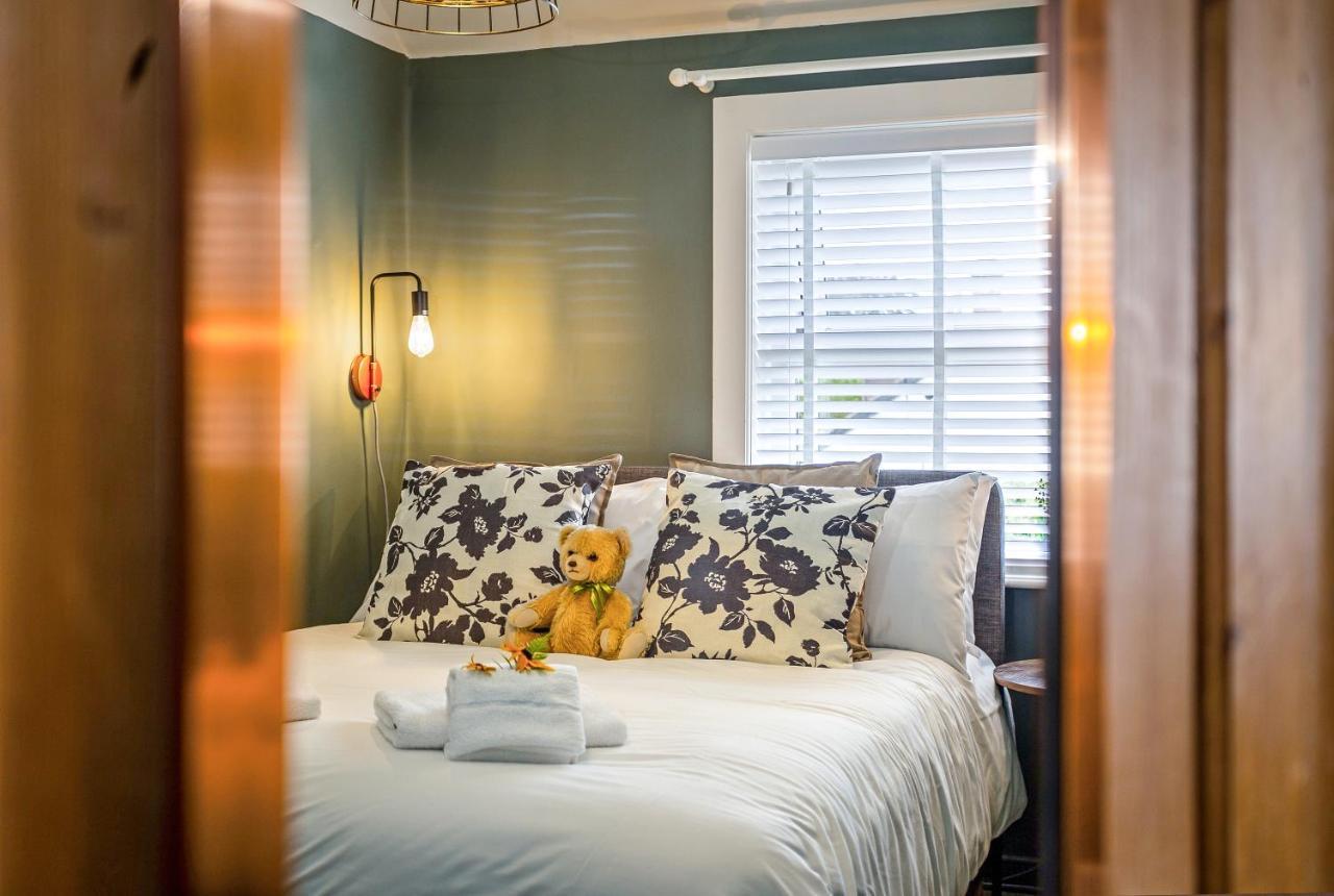 Stylish Romantic Country Escape Near Chester Christleton Eksteriør billede