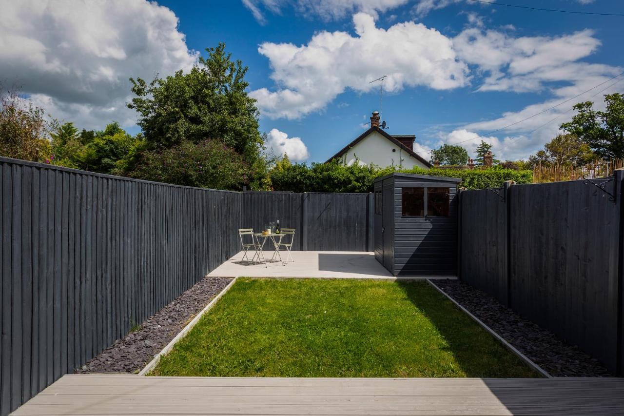 Stylish Romantic Country Escape Near Chester Christleton Eksteriør billede